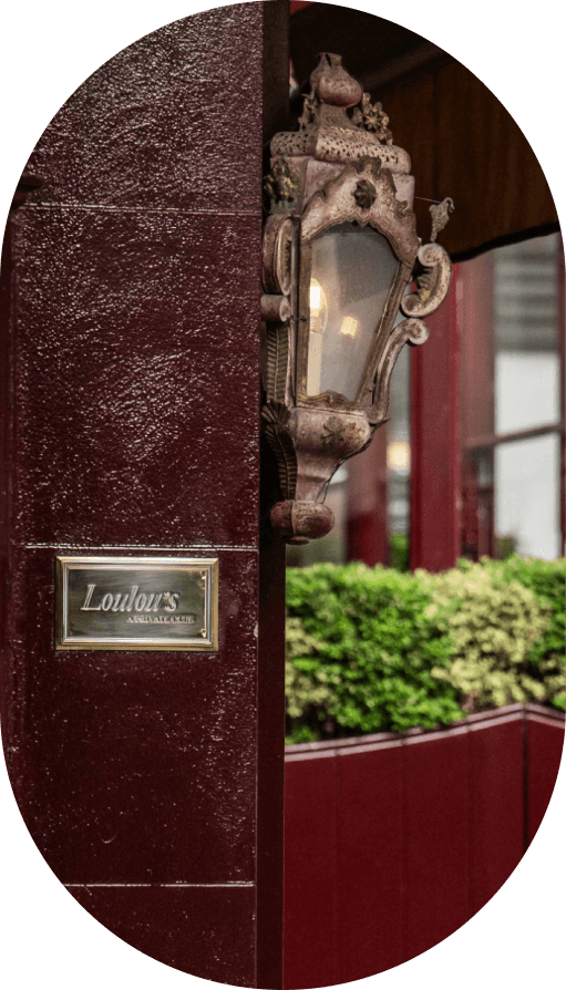 A MAYFAIR
ADDRESS